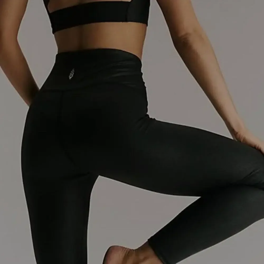 Free People Movement Women's Almost Famous Black Shiny leggings size Small - Picture 12 of 12